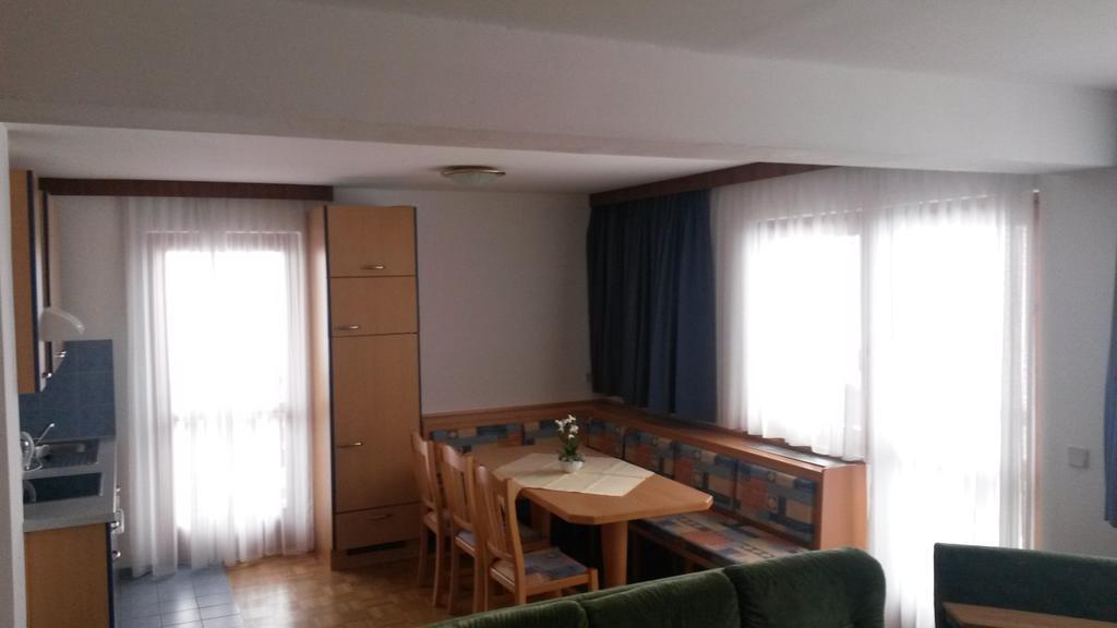 Panoramablickhotel - Lakeview Apartments 안넨하임 객실 사진