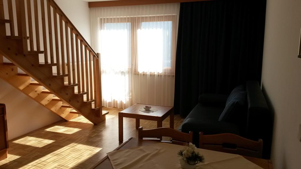 Panoramablickhotel - Lakeview Apartments 안넨하임 객실 사진