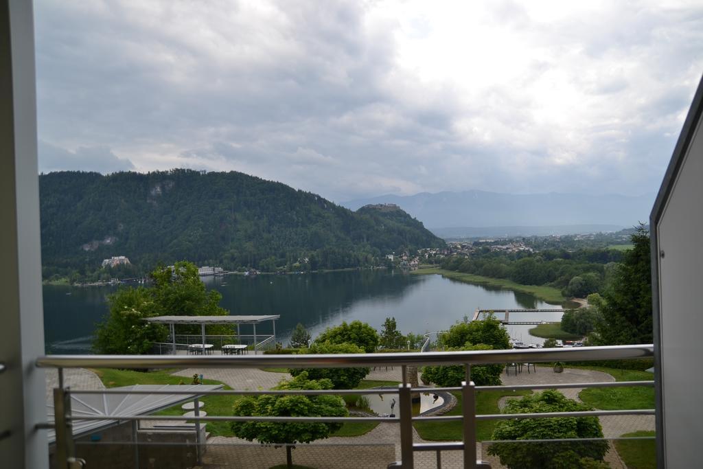 Panoramablickhotel - Lakeview Apartments 안넨하임 외부 사진